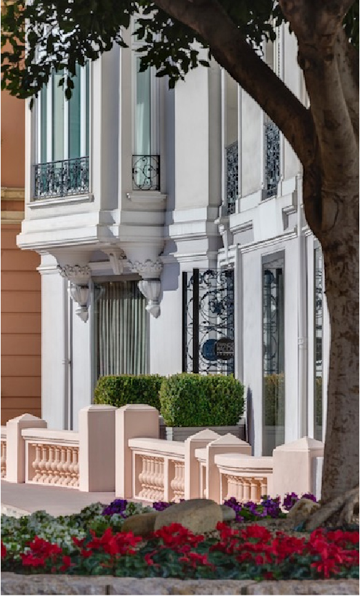 The Francis Bacon MB Art Foundation is located on the ground floor of the Villa Élise, a Belle Époque residence with an old-world charm.