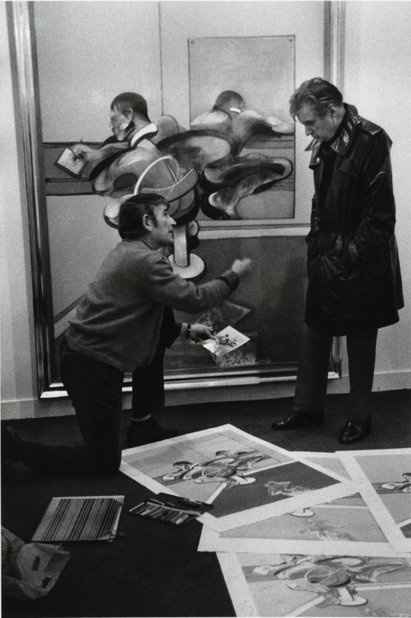 Francis Bacon, Galerie Claude Bernard, Paris, 1977. Photo and © Mario Dondero