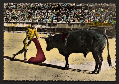 Carte postale en couleur représentant un matador et un taureau, 10.1x15cm © The Estate of Francis Bacon. Collection: Dublin City Gallery The Hugh Lane (RM98BC5)